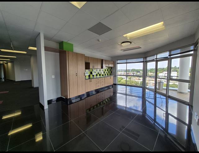 422M² OFFICE TO LET IN SANDTON CENTRAL